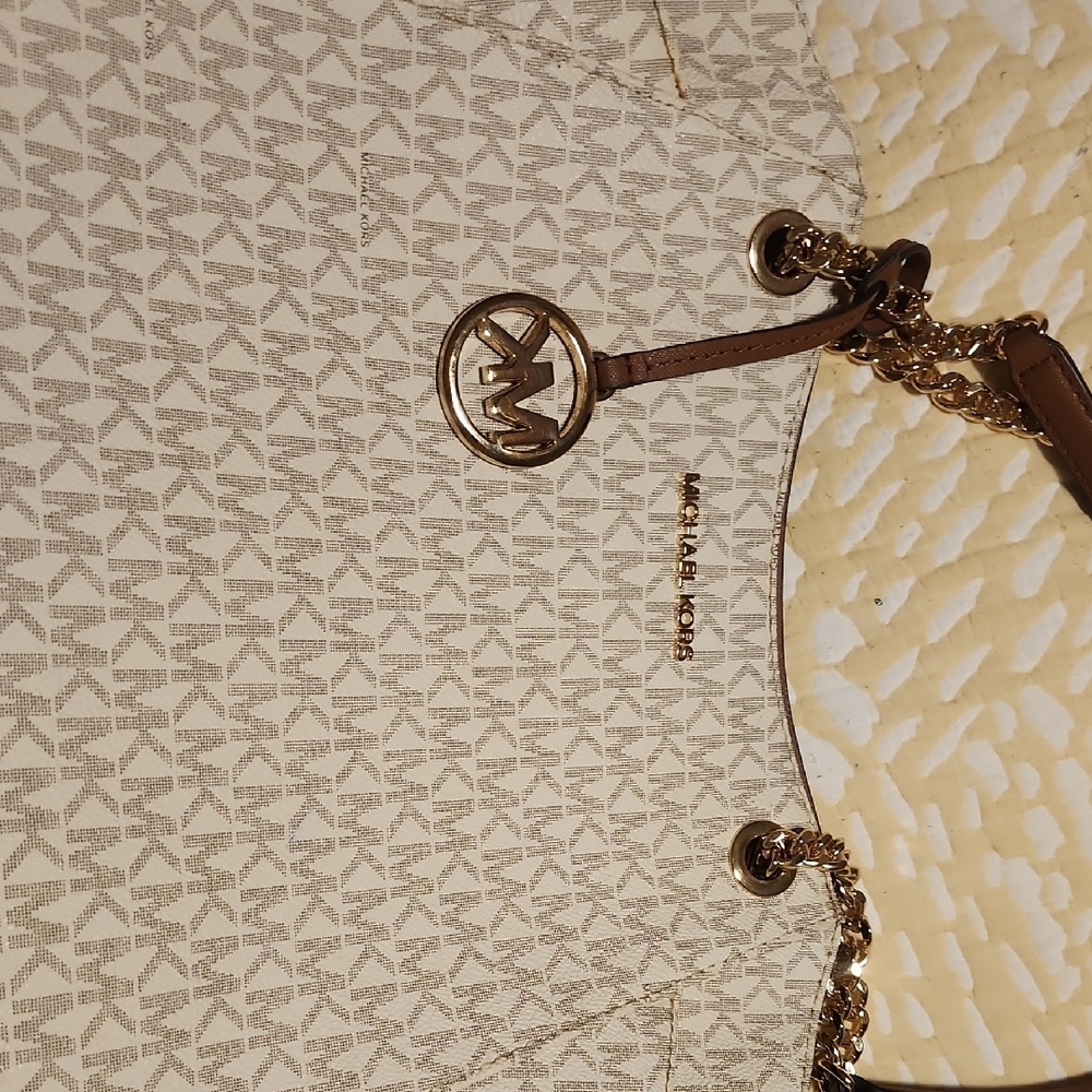Michael Kors Cream and Brown Shoulder Bag